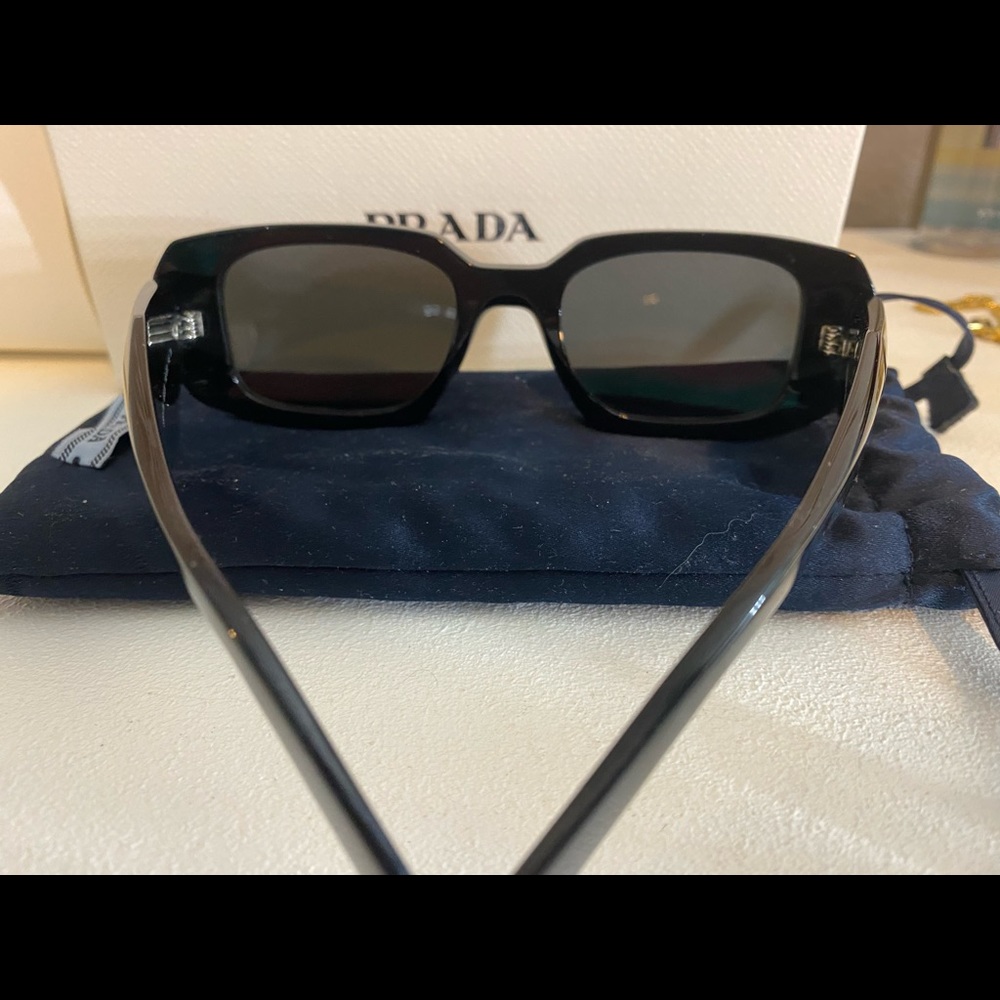 Prada PR 17WS - Picture 3 of 7